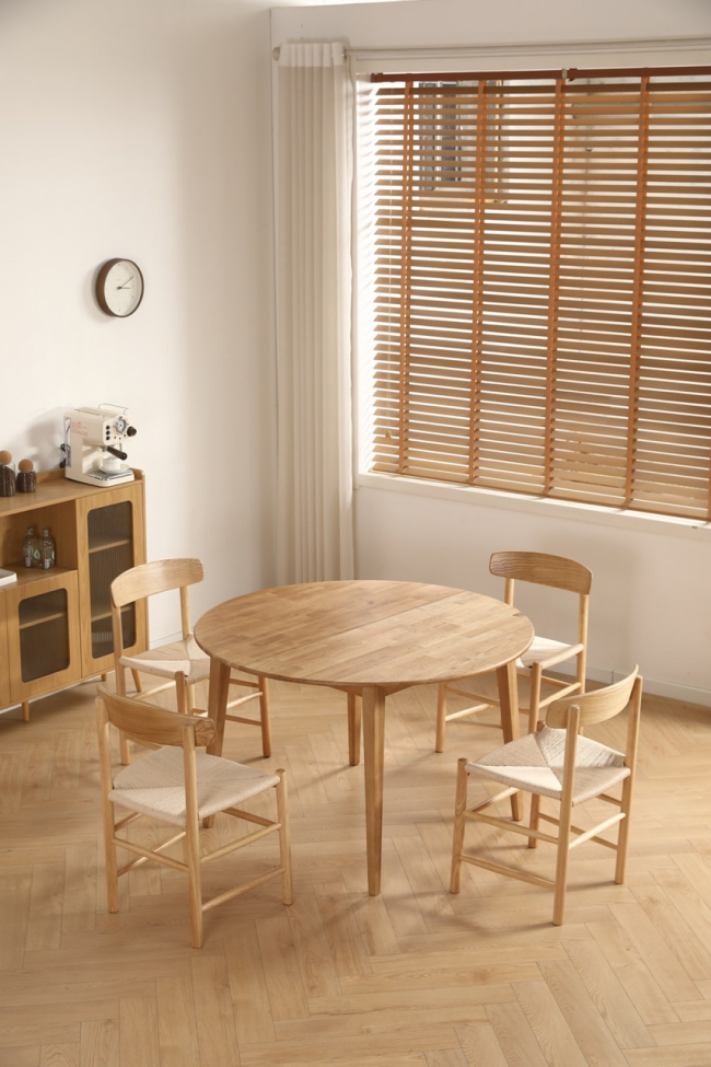 Spisebord 'Saba' Rundt 120cm - Eik