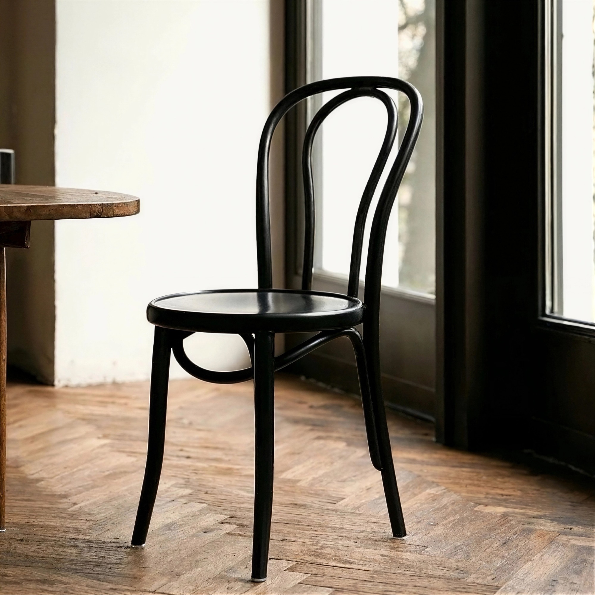 Stol 'Bistro' - Tre/Svart